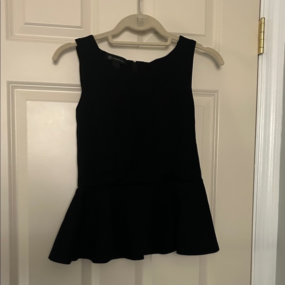 INC International Concepts Black Sleeveless Top - Picture 1 of 3